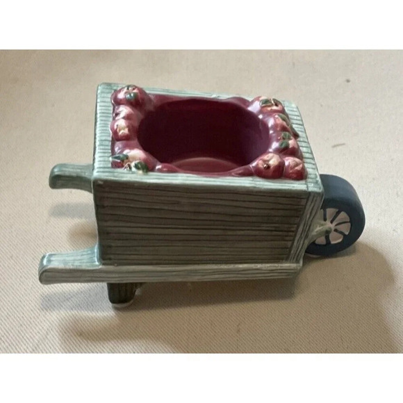 Yankee Candle Tealight Votive Holder Fresh Red Apples Cart 5 cents Retired - Picture 4 of 8